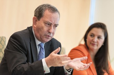 Alonso Dezcallar, secretario general de la FCEI