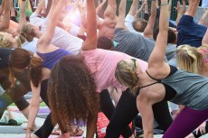 Madrid celebra el Día Internacional del Yoga