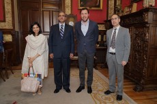 Intensa agenda del nuevo embajador de India en España