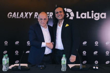 LaLiga y Galaxy Racer formalizan su joint venture