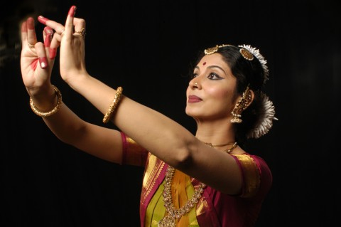 Priya Venkataraman and ensemble en los Teatros del Canal